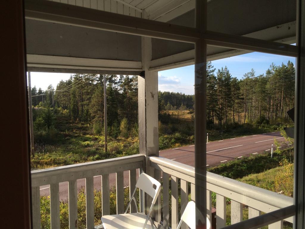 Laxtjärn Route 26 B&B 외부 사진